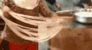 搞笑gif:这是一个有梦想的妹子,梦想与现实的趣味碰撞”